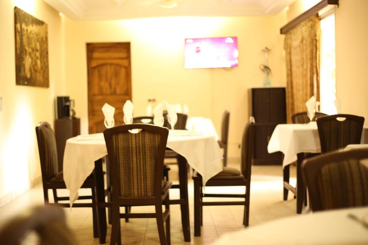 Hotel Le Baobab Bamako Exterior foto